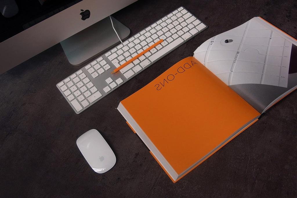 Smart security camera with high resolution